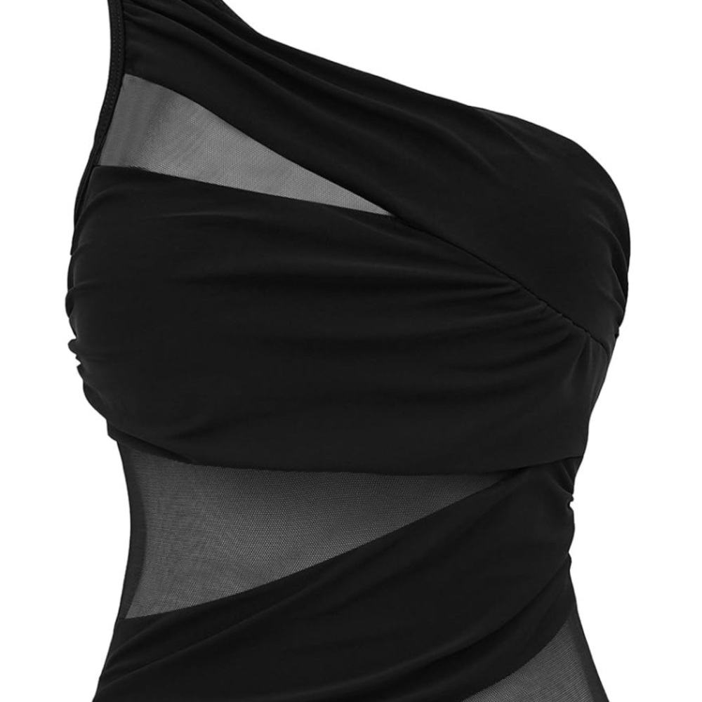 One piece swimsuit